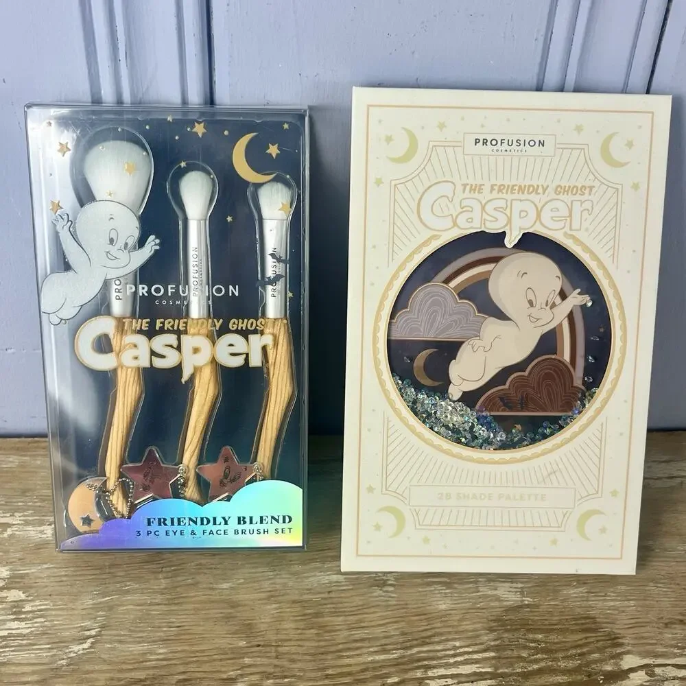 NEW Profusion Casper Friendly Ghost 28 Eyeshadow & Witch Broom Brush Set Glows